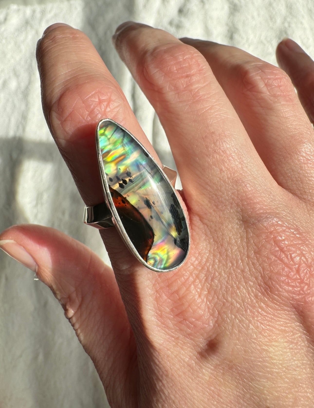 Montana Agate with NZ Abalone (Size 9)