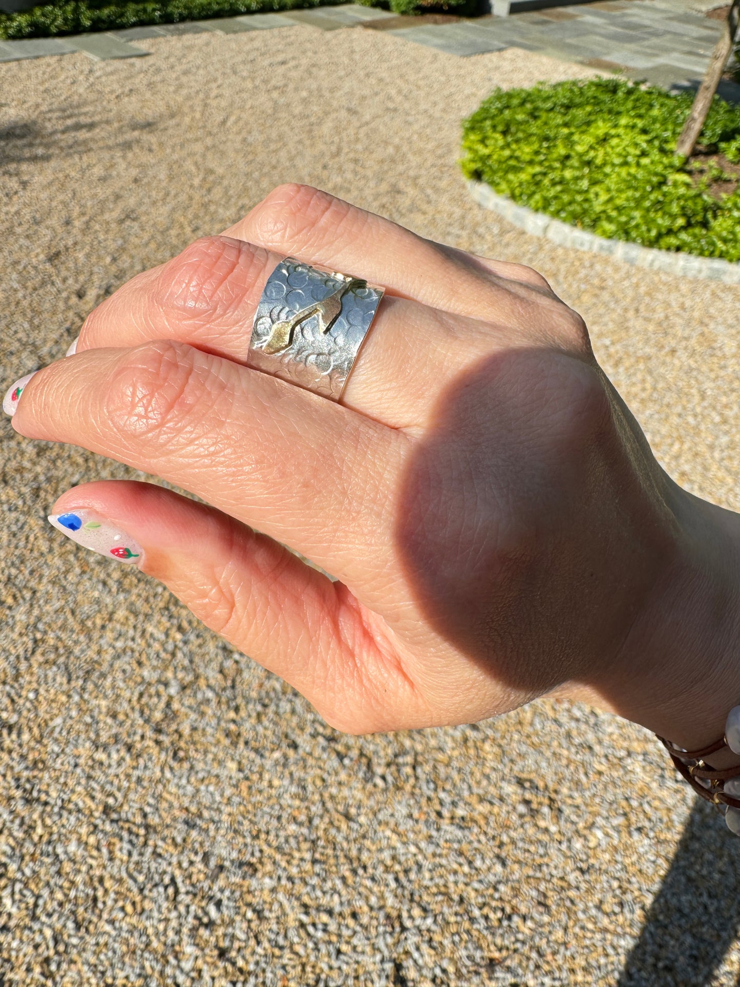 Hammered Silver Band with Vines (6.5/6.75)