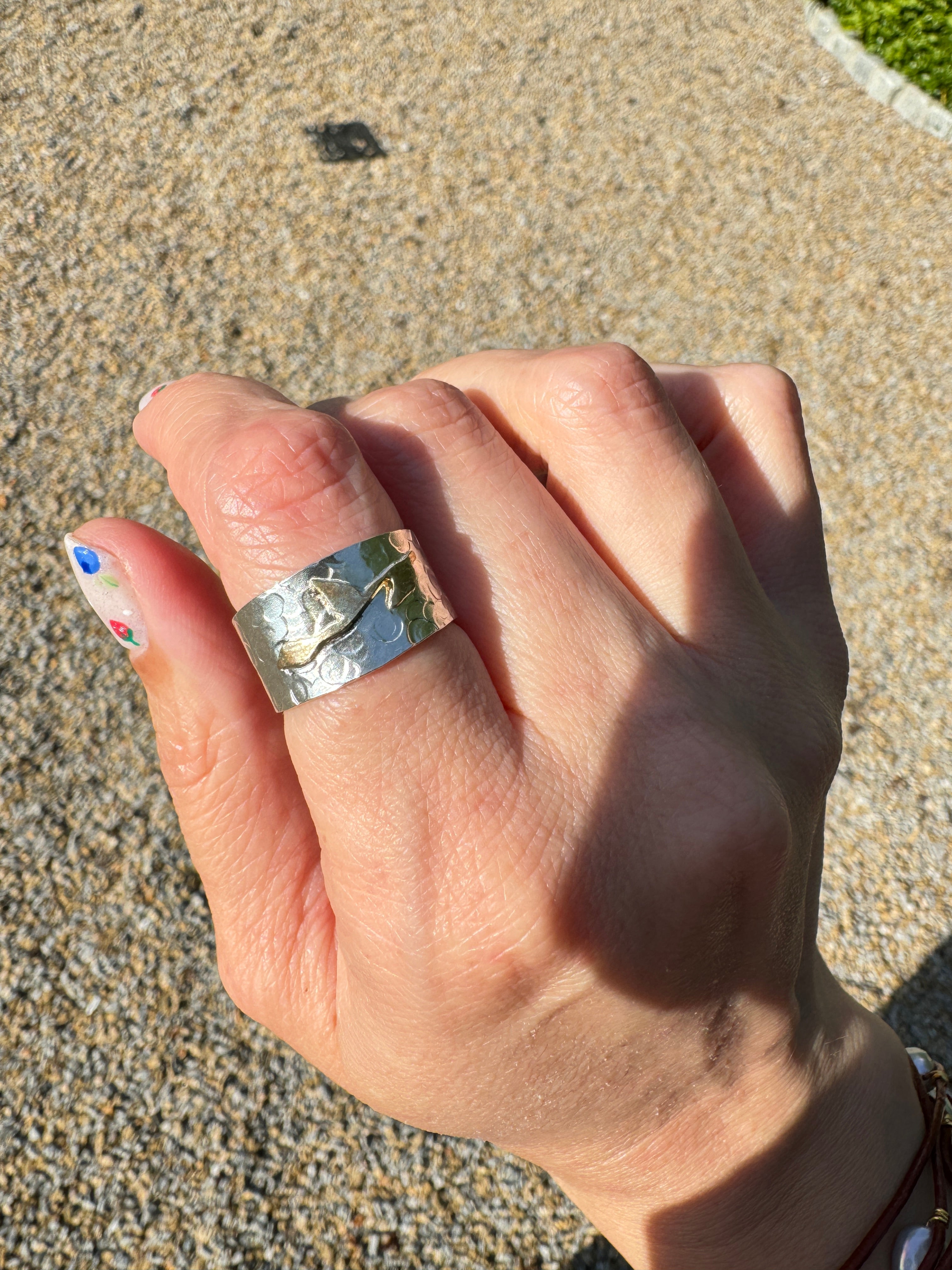 Hammered Silver Band with Vines (Size 6.75)